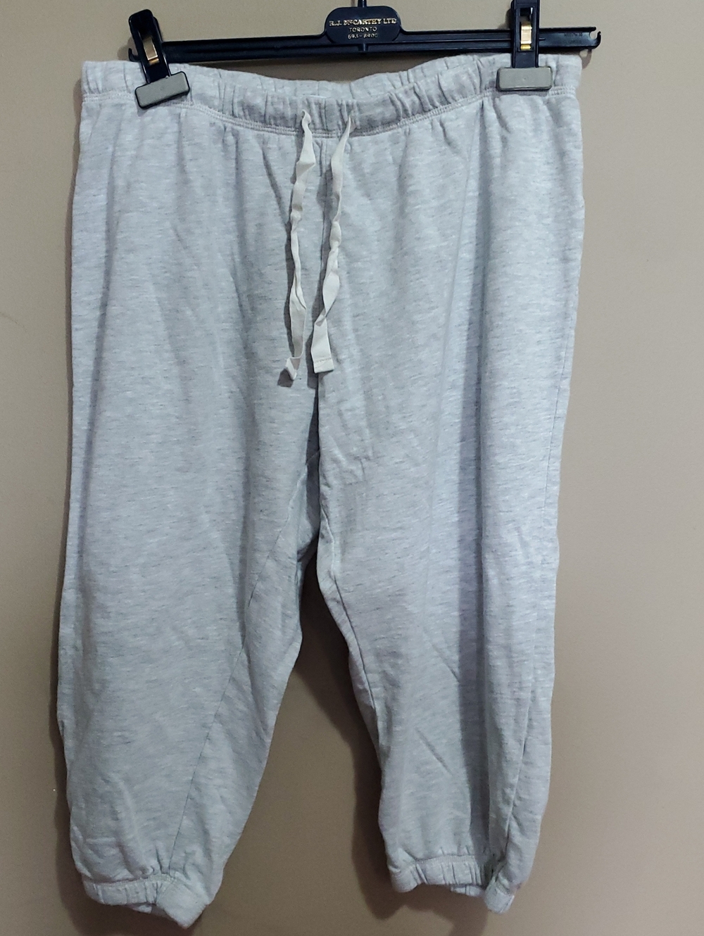 My Style Light Gray Jogger Crop Sweatpants Size Large